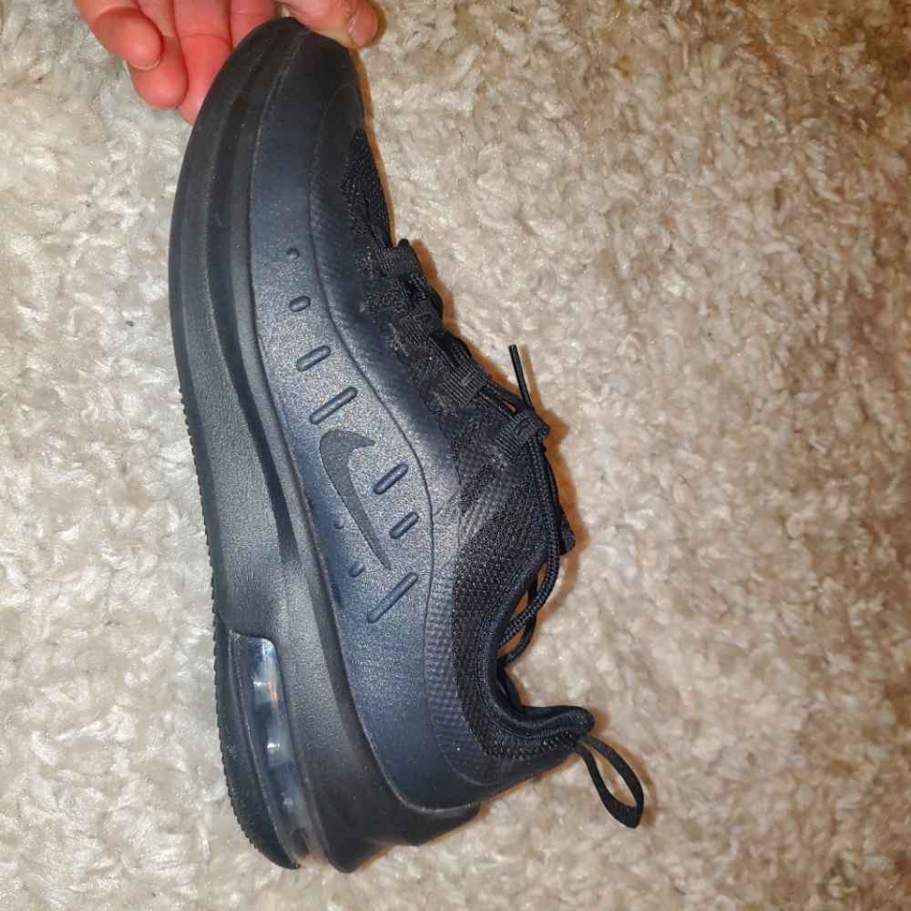 Nikes 3Y